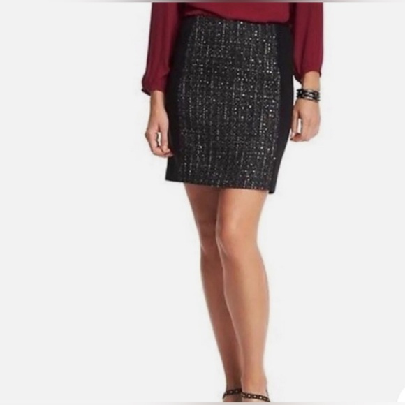 LOFT Dresses & Skirts - LOFT Tweed Sequin Panel Mini Skirt | Sz 6T
